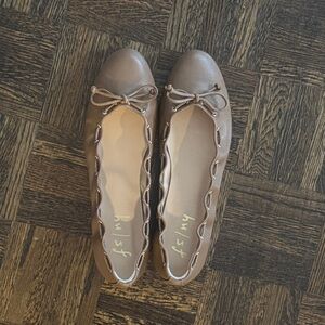 NWOT French Sole FS/NY brown scalloped flats 10B